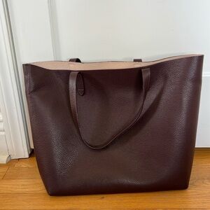 Cuyana tote bag